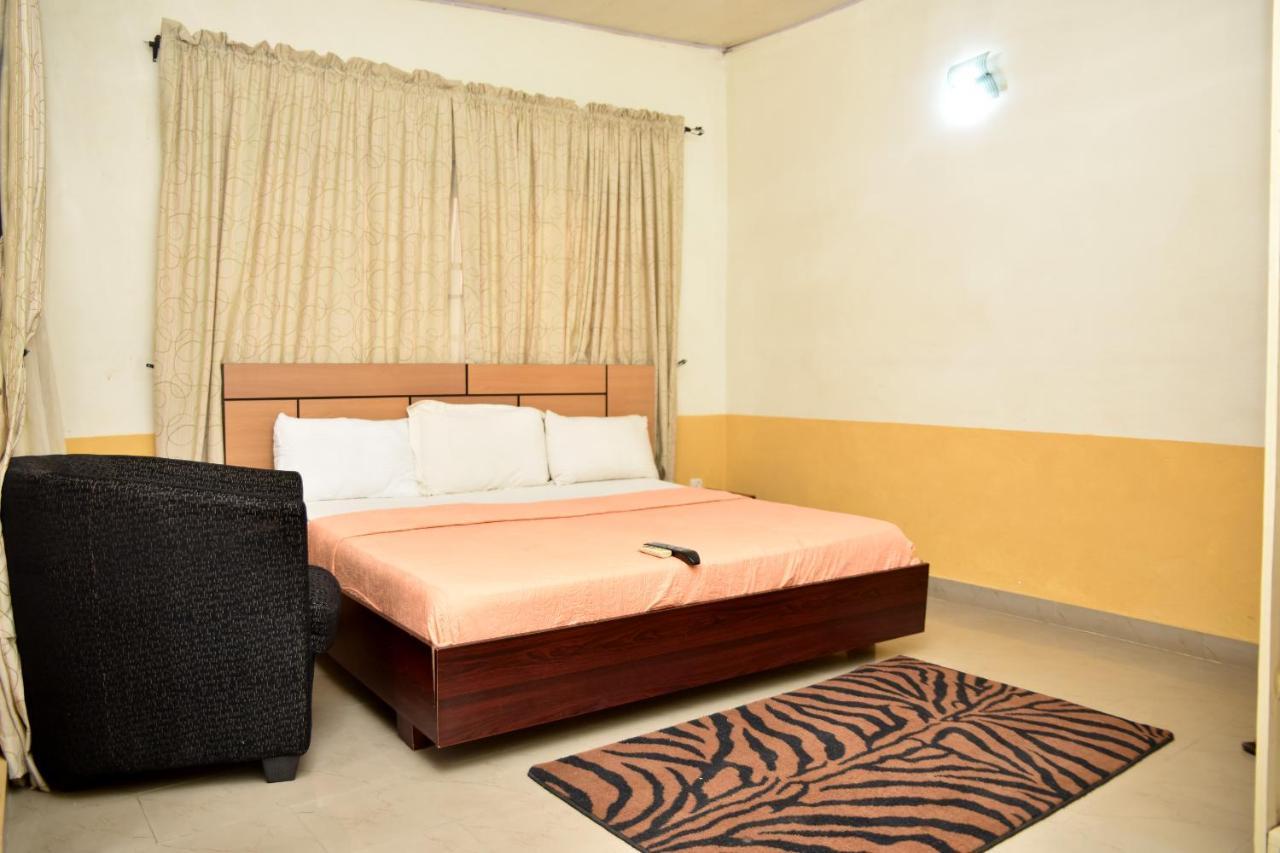Koraf Hotels Абуджа Экстерьер фото